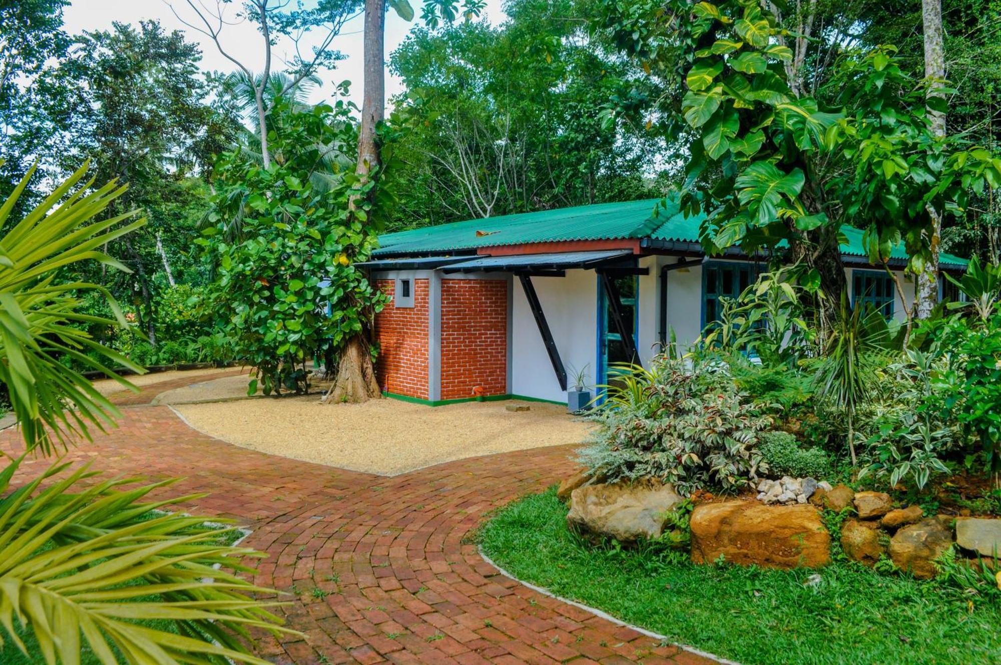 Uma Garden Kandegedara Matugama Exterior photo